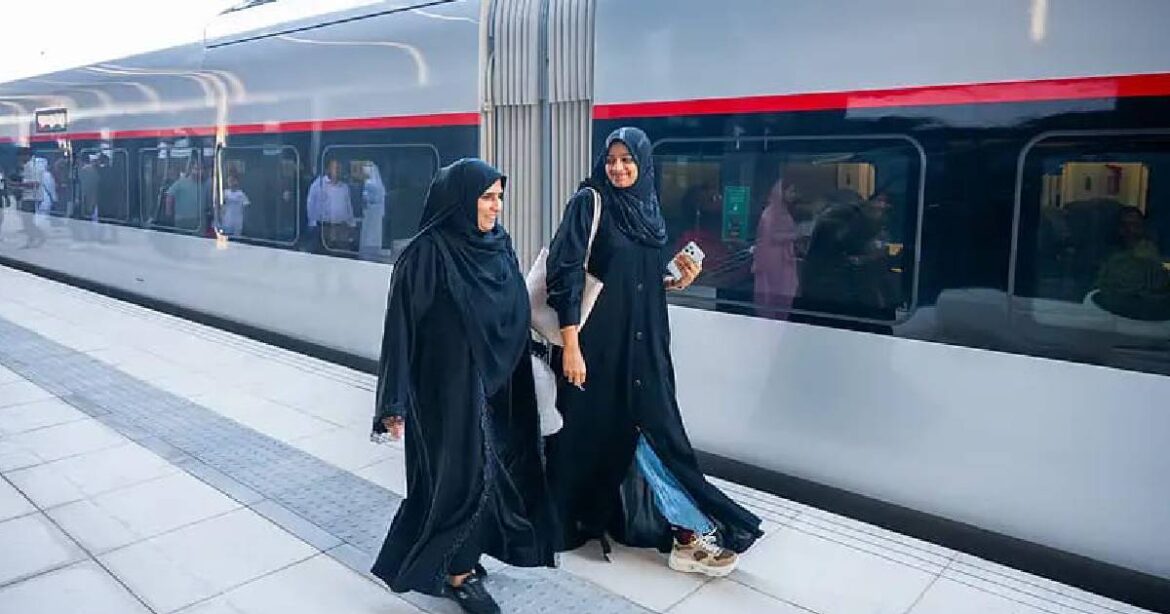 ഇത്തിഹാദ് റെയിലിൽ കുട്ടികൾക്ക് പകുതി ടിക്കറ്റ്