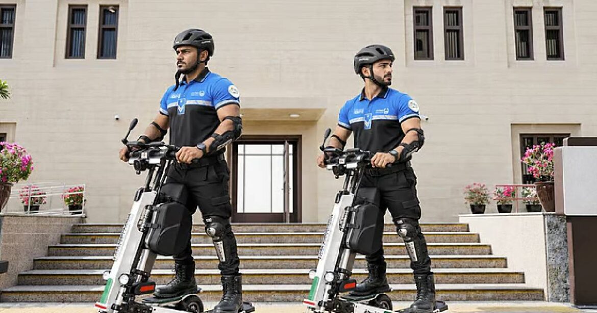ഇ-സ്‌കൂട്ടർ പട്രോളിംഗ്: കവർച്ചാ കേസിൽ മൂന്ന് പേർ പിടിയിൽ